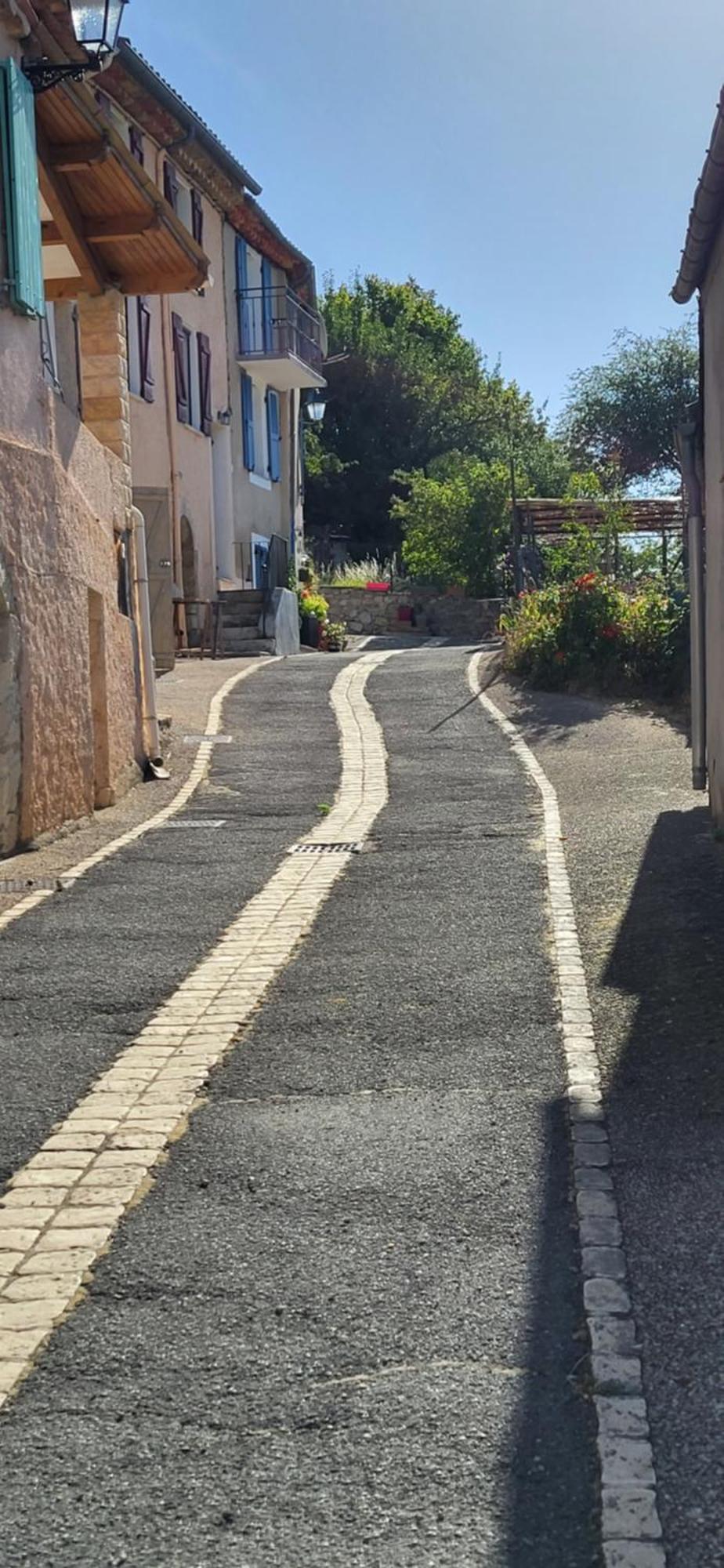 Gite La Foux De Peyroules Exteriör bild